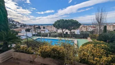 Chalet on Carrer d'Arquimedes photo 5