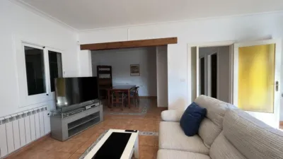 Chalet on Carrer del Fluvià photo 3