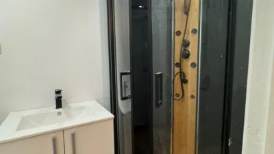 Apartment on Carrer de Madrid photo 15