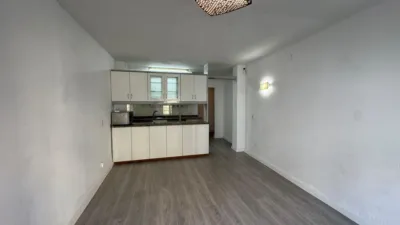 Apartment on Carrer de Madrid photo 2