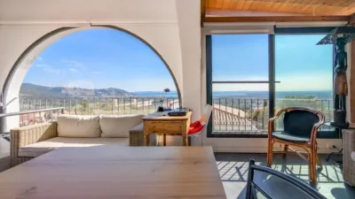 Chalet on Carrer de Còrdova photo 32