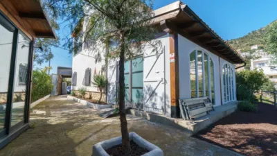 Chalet on Carrer de Còrdova photo 55