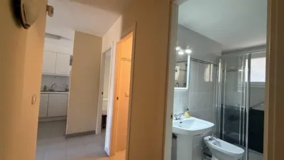 Apartment on Carles Fages de Climent Street photo 20