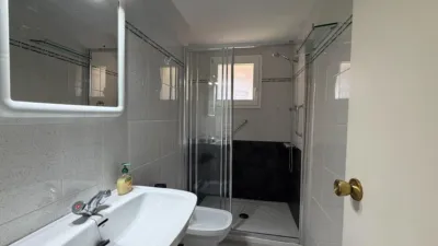 Apartment on Carles Fages de Climent Street photo 24