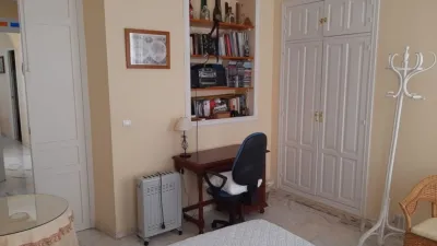 Chalet on Álvarez Quintero Street photo 5