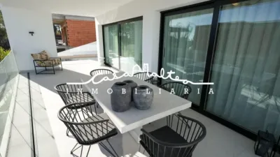 Chalet in Pla de Cantal photo 9