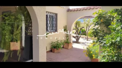 Chalet on Calle de Italia photo 5