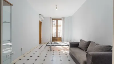 Estudio en alquiler en Chueca - Imagen 2