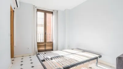 Estudio en alquiler en Chueca - Imagen 4