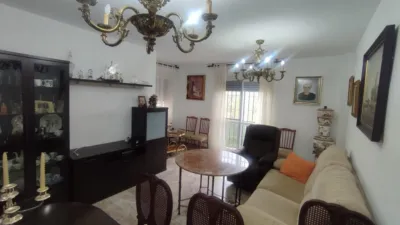 Piso en venta en Calle Ingeniero Juan Vigueras González - Más
