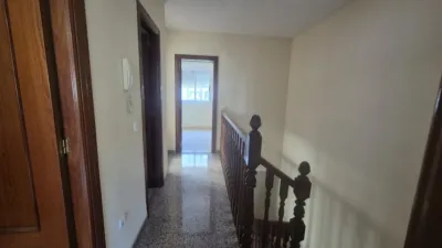 Duplex on Francisco Piedra Cuadrado Street photo 11