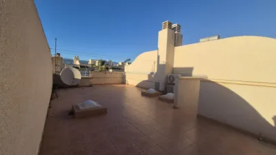 Duplex on Francisco Piedra Cuadrado Street photo 20