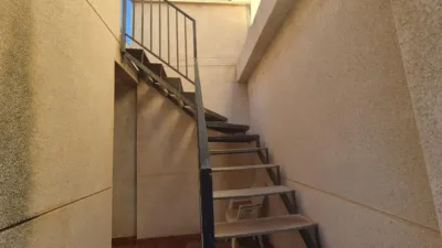 Duplex on Francisco Piedra Cuadrado Street photo 22
