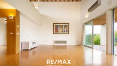 Chalet en alquiler en Calle Portugal, 25, Laguna de Duero de 2.500 €<span>/mes</span>