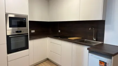 Piso en alquiler en Calle de Santa Engracia, cerca de Calle de García de Paredes - Imagen 2