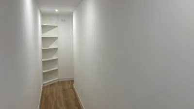 Piso en alquiler en Calle de Santa Engracia, cerca de Calle de García de Paredes - Imagen 9