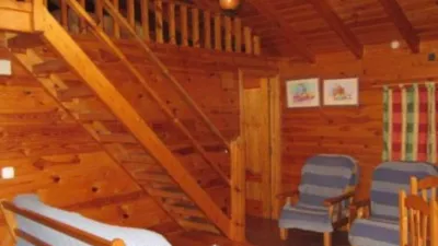 Chalet on Fuente del Campo Street, No. 50 photo 8