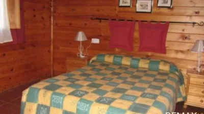 Chalet on Fuente del Campo Street, No. 50 photo 9