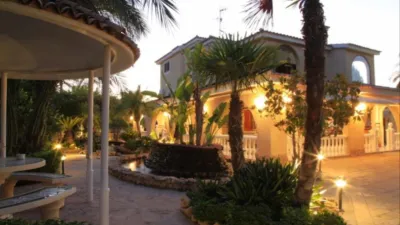 Chalet on Calle Santa Pola - Elche photo 11
