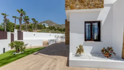 Chalet in Golf Bahía photo 2