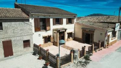 House on Calle Manya El, No. 4 photo 4