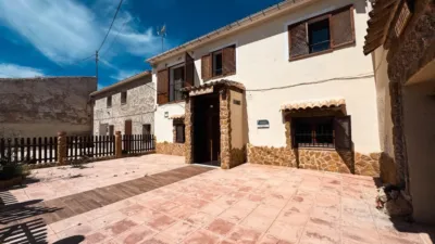 House on Calle Manya El, No. 4 photo 5