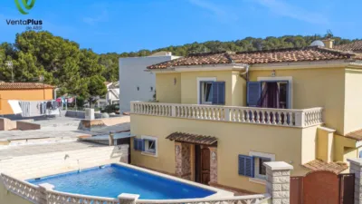 Chalet in Peguera photo 2