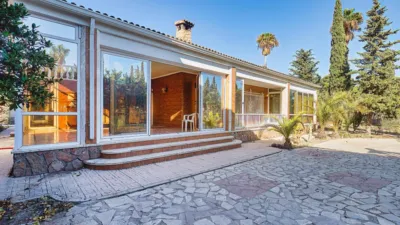 Chalet on Marina Street photo 2
