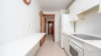 Apartment in Garbinet-Parque de Las Avenidas photo 9