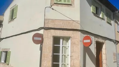 House on Carrer d'Europa photo 3