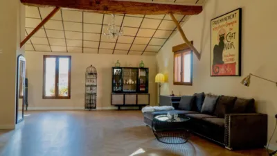 House on Carrer del General Herrero photo 89