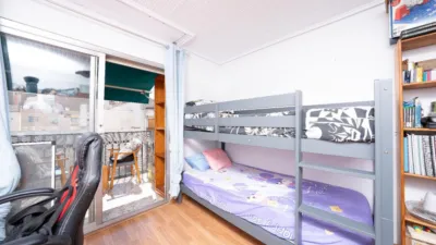 Apartment on Carrer Blas Valero photo 8