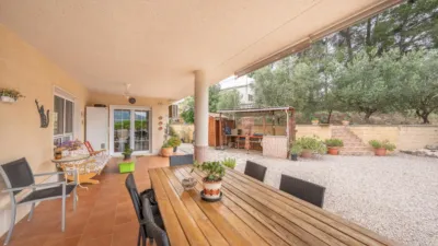 Chalet on Carrer Sant Joan de Ribera photo 32