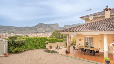 Chalet on Carrer Sant Joan de Ribera photo 37