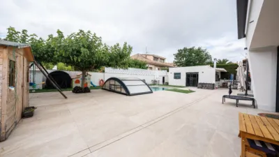 Chalet on Carrer de Riu Verd photo 24