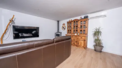 Chalet on Carrer de Riu Verd photo 26