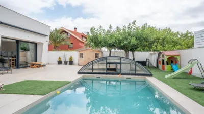 Chalet on Carrer de Riu Verd photo 33
