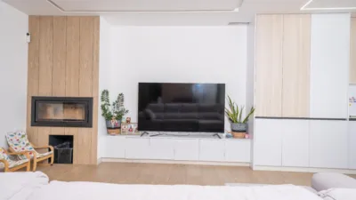 House - Más