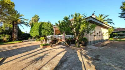 Chalet on Calle Diseminado Huertos San Roque photo 14