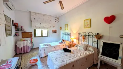 Chalet on Calle Diseminado Huertos San Roque photo 31