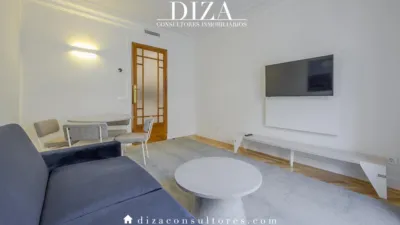 Apartamento en alquiler en Calle de Atocha, cerca de Calle de Relatores - Imagen 3