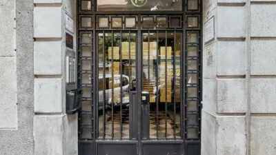 Flat on Calle de Montesa photo 14