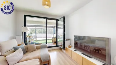 Piso en venta en Carrer del Riu Bidasoa, Benicalap (Distrito Benicalap. València Capital) de 550.000 €