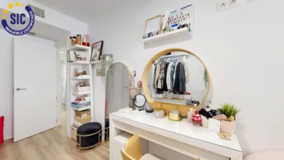 Piso en venta en Carrer del Riu Bidasoa, Benicalap (Distrito Benicalap. València Capital) de 550.000 €