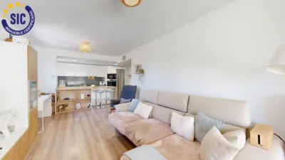 Piso en venta en Carrer del Riu Bidasoa, Benicalap (Distrito Benicalap. València Capital) de 550.000 €
