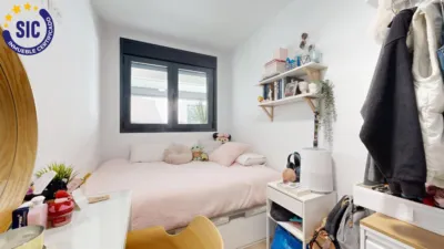 Piso en venta en Carrer del Riu Bidasoa, Benicalap (Distrito Benicalap. València Capital) de 550.000 €