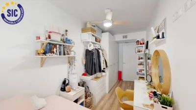 Piso en venta en Carrer del Riu Bidasoa, Benicalap (Distrito Benicalap. València Capital) de 550.000 €