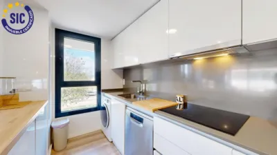 Piso en venta en Carrer del Riu Bidasoa, Benicalap (Distrito Benicalap. València Capital) de 550.000 €