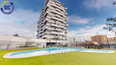 Piso en venta en Carrer del Riu Bidasoa, Benicalap (Distrito Benicalap. València Capital) de 550.000 €