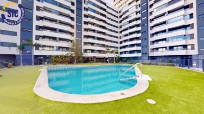 Piso en venta en Carrer del Riu Bidasoa, Benicalap (Distrito Benicalap. València Capital) de 550.000 €